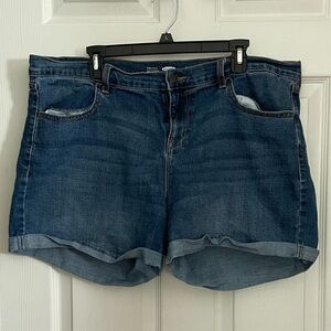 Old Navy Semi-Fitted Jean Shorts